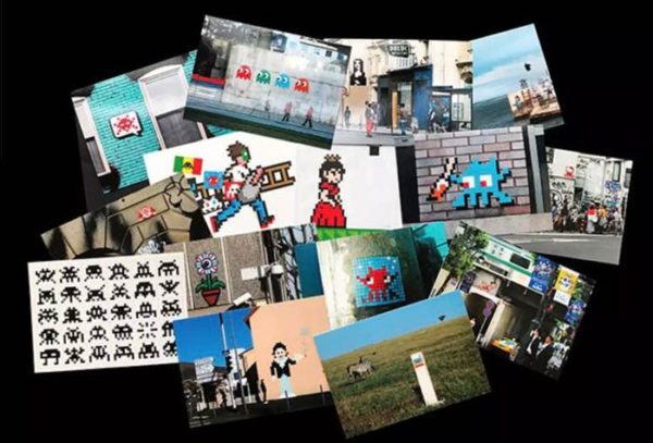 Space Invader Postcards Postcard Set of 15 HELLO MY GAME IS Paris Repetition 